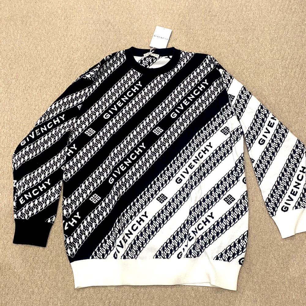US Large Size, Sweater Cardigan, Brand Givenchy, black & white in colour.